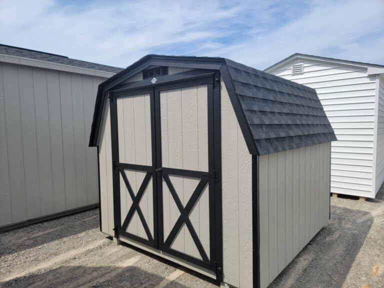 8x8 Barn