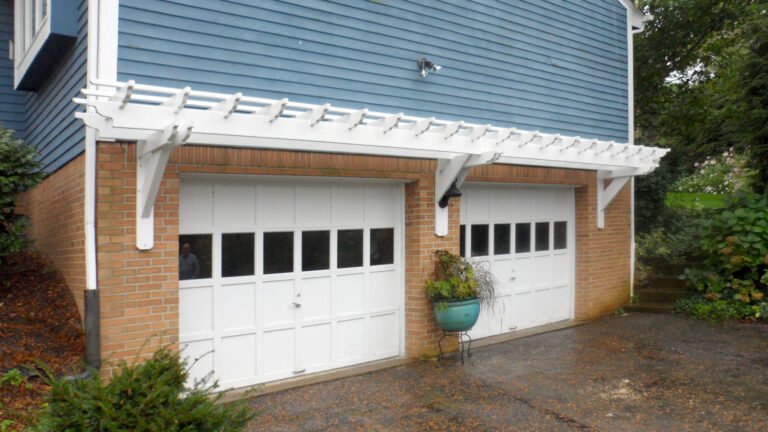 Vinyl Eyebrow Pergola