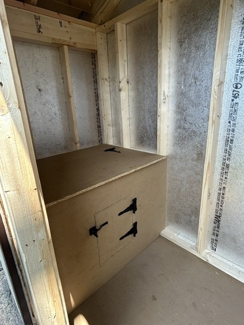 8x12 Dog Kennel