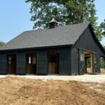 Center Aisle Horse Barn