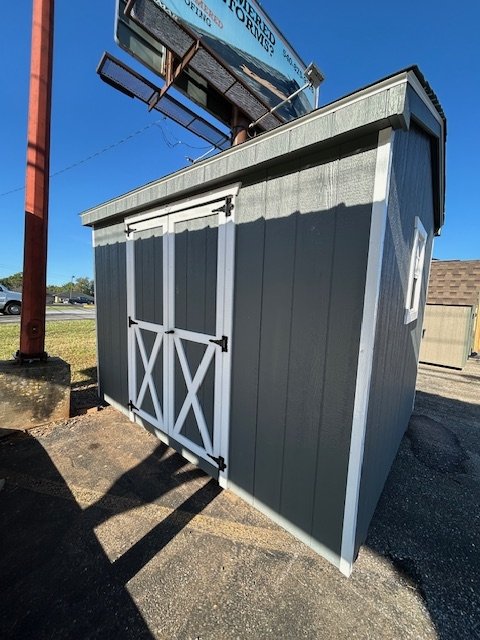 8x12 Cabin