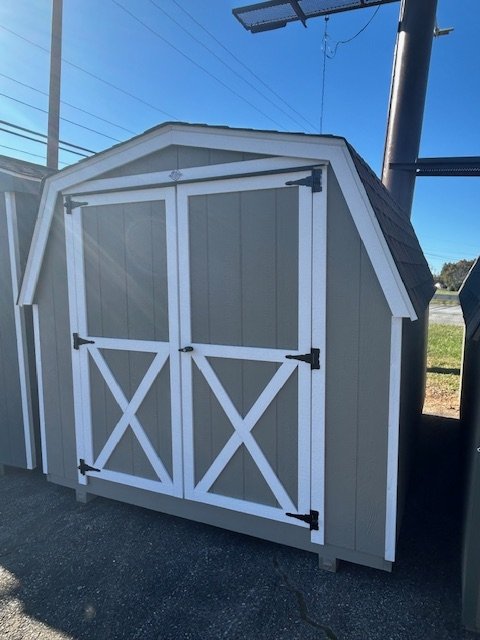 8x10 Barn