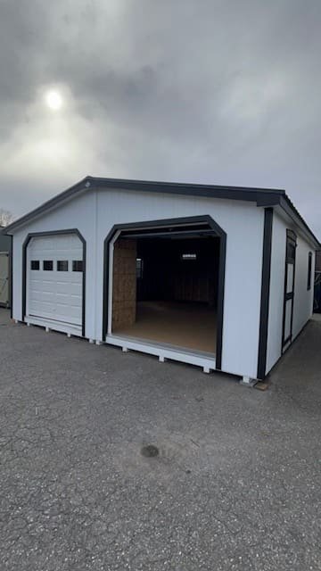 24x24 Cabin