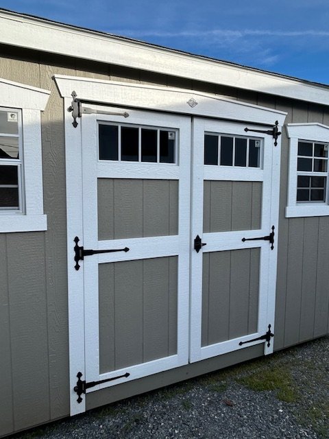 10x12 Cabin