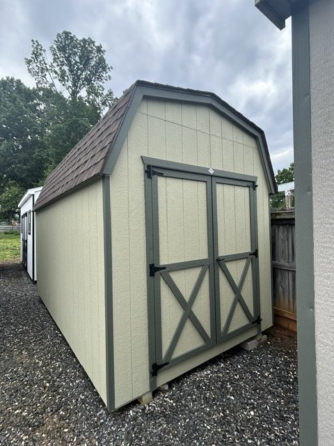 8x14 Barn