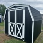 8x8 Barn