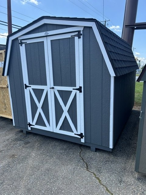 8x10 Barn